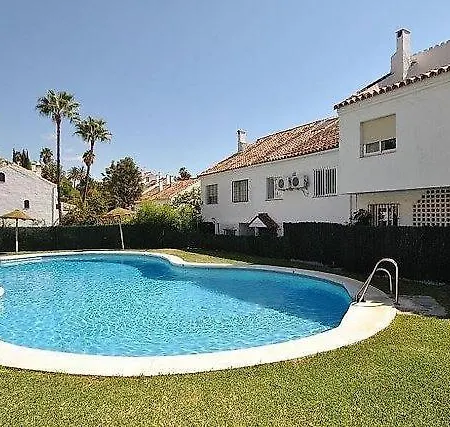 Luxury Townhouse Capricho Golden Mile Ferienhaus Marbella