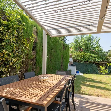 Luxury Townhouse Capricho Golden Mile Ferienhaus