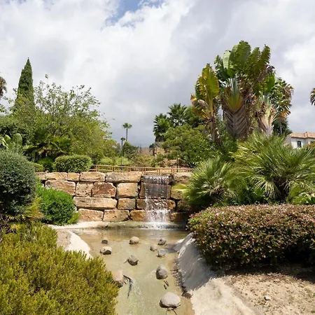 Luxury Townhouse Capricho Golden Mile Marbella